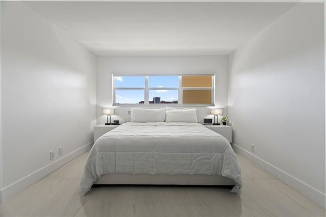 3100 NE 48th Court 413, Lighthouse Point, FL 33064