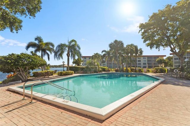 3100 NE 48th Court 413, Lighthouse Point, FL 33064