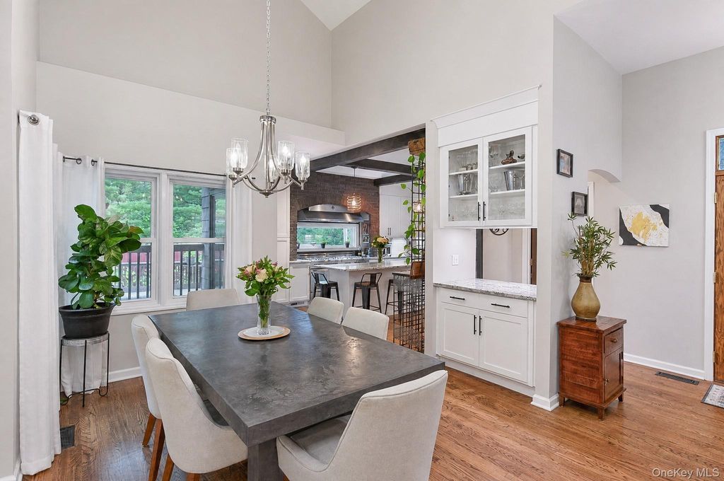 11 Coach Hill Drive Danbury, Call Listing Agent, CT 06811 — photo 5