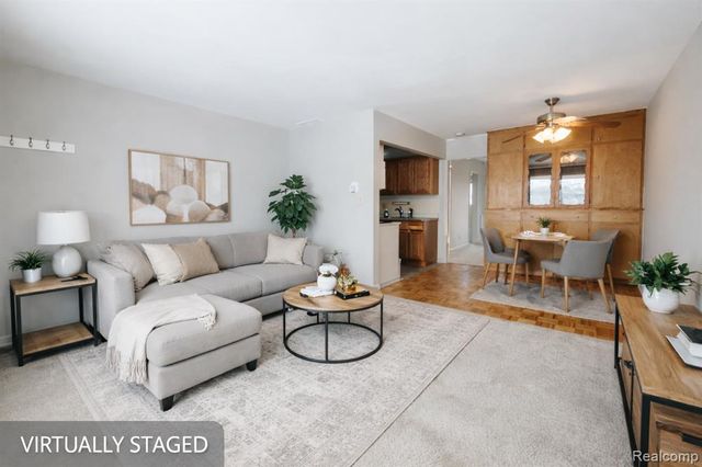 2121 Clawson Avenue 205, Royal Oak, MI 48073