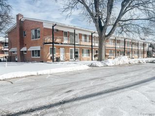 2121 Clawson Avenue 205, Royal Oak, MI 48073