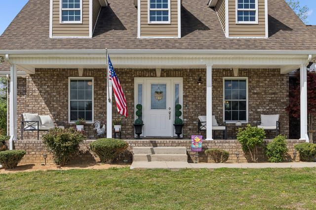 1078 Everwood Dr, Ashland City, TN 37015