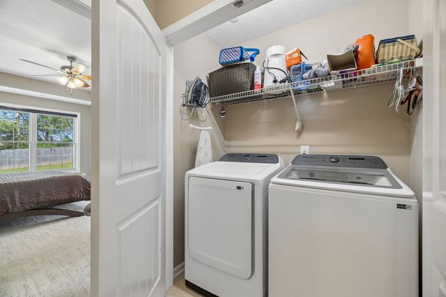 1078 Everwood Dr, Ashland City, TN 37015