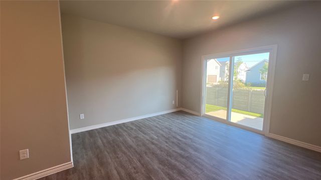 616 Vine Street 155, Argyle, TX 76226