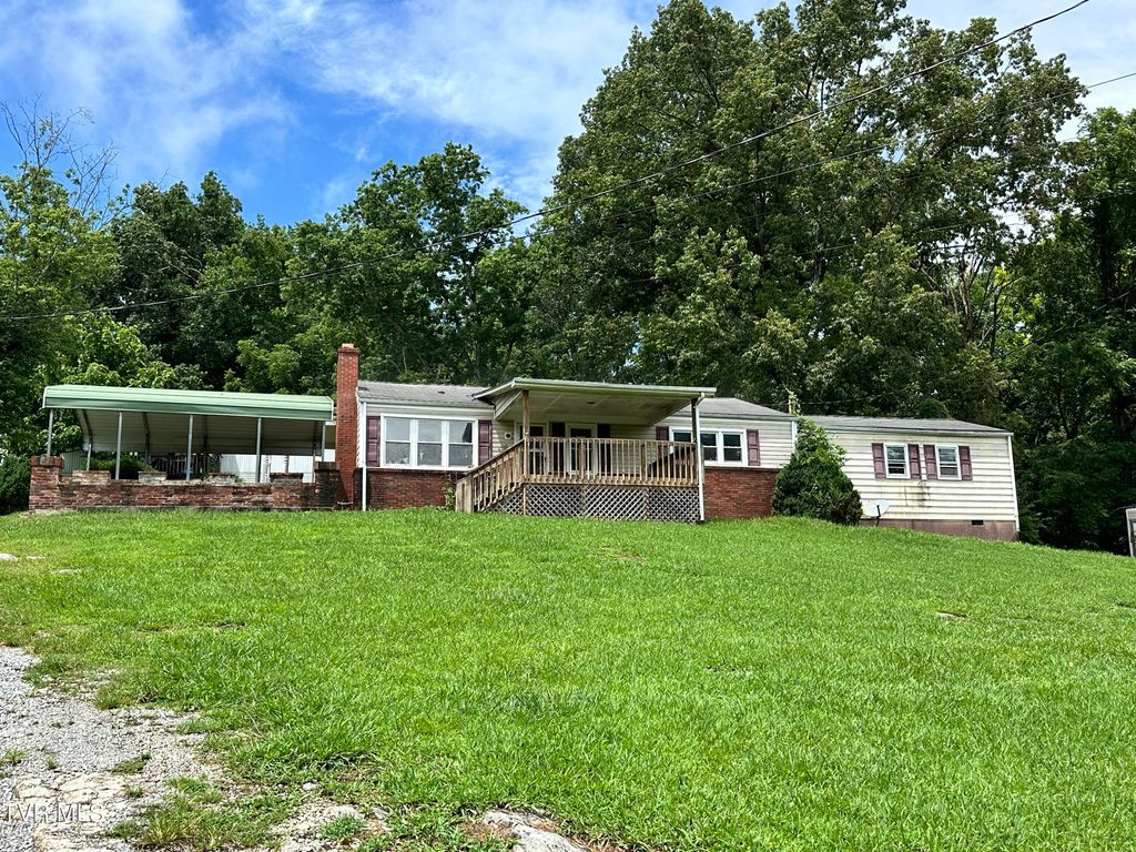 140 Bradley Road, Johnson City, TN 37601