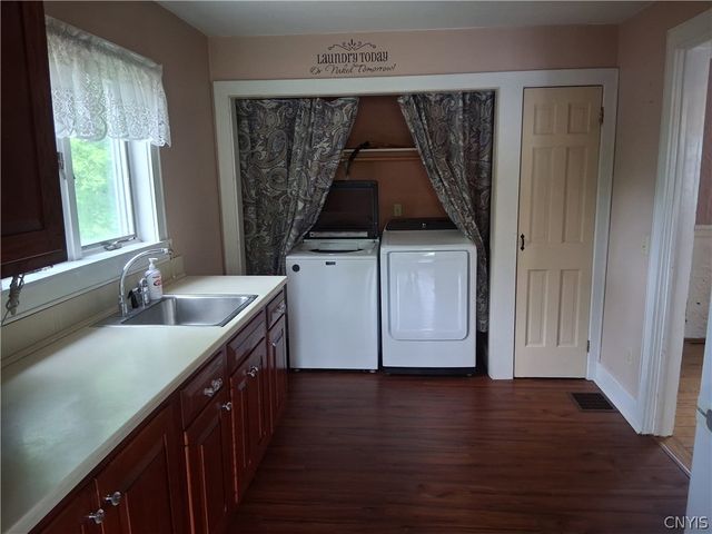184 East 7th Street, Oswego, NY 13126