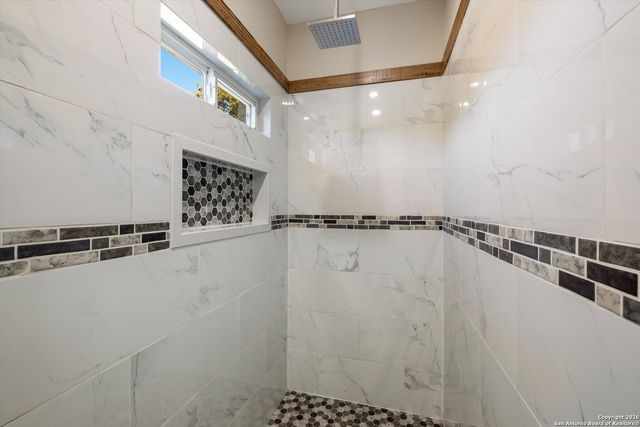 237 Hopi Trail, Bandera, TX 78003