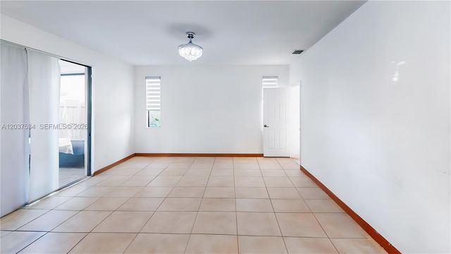 174 SE 35th Avenue, Homestead, FL 33033
