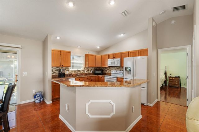 2446 HOPESPRING LOOP, The Villages, FL 32162
