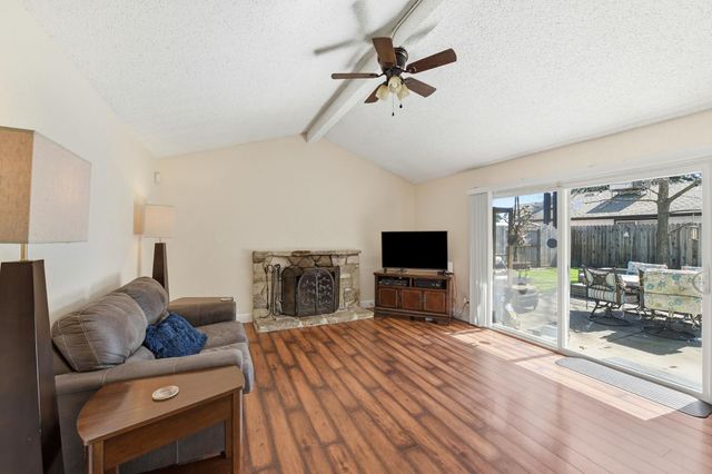 760 Los Lunas Way, Sacramento, CA 95833