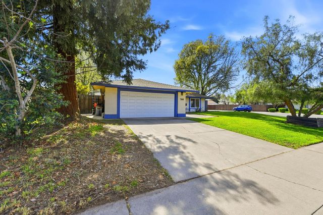 760 Los Lunas Way, Sacramento, CA 95833