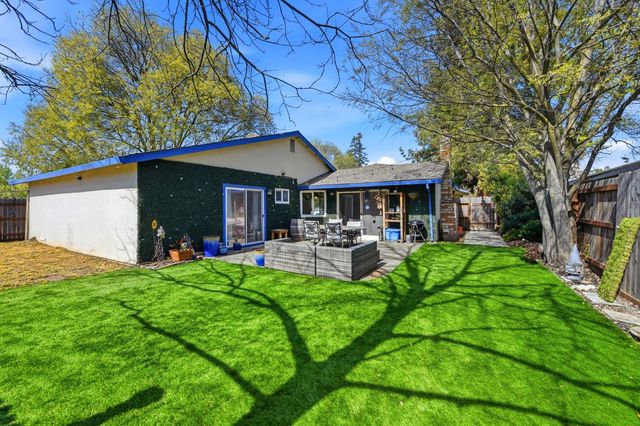 760 Los Lunas Way, Sacramento, CA 95833