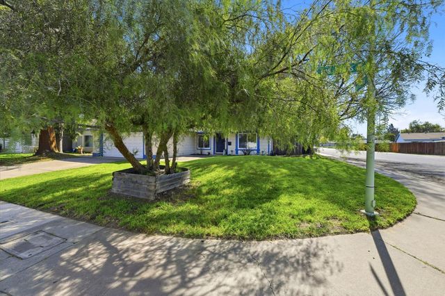 760 Los Lunas Way, Sacramento, CA 95833