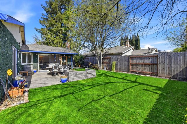 760 Los Lunas Way, Sacramento, CA 95833