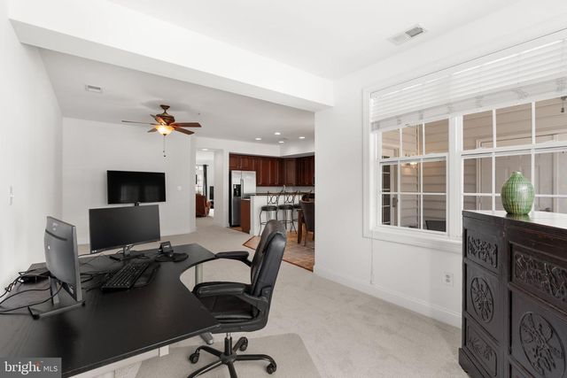 2254 MARGRAF CIR, Woodbridge, VA 22191