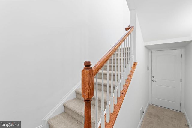 2254 MARGRAF CIR, Woodbridge, VA 22191