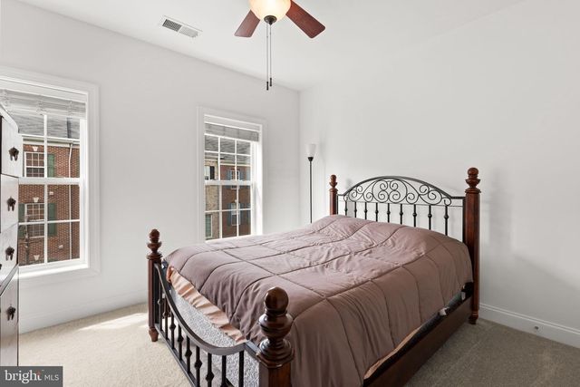 2254 MARGRAF CIR, Woodbridge, VA 22191