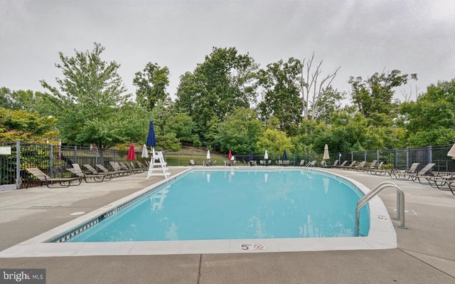 2254 MARGRAF CIR, Woodbridge, VA 22191