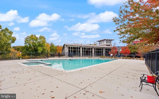 2254 MARGRAF CIR, Woodbridge, VA 22191