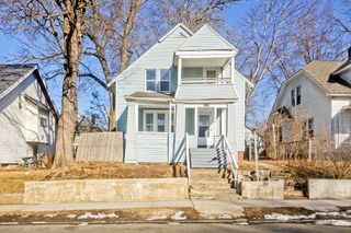 93 Bristol St, Springfield, MA 01109