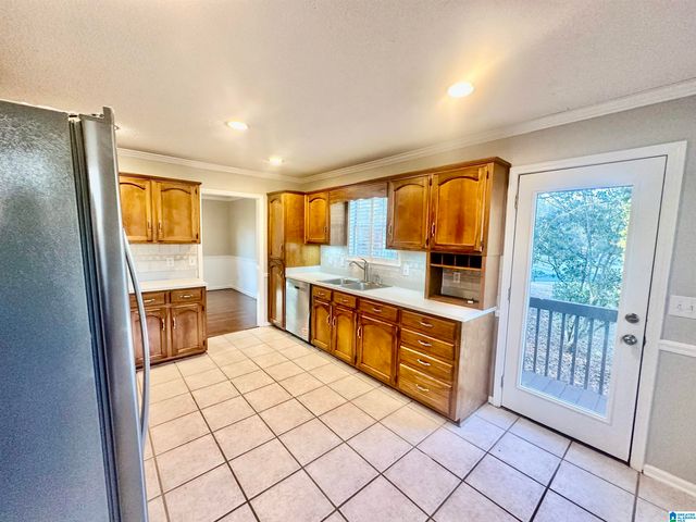 201 SHALIMAR CIRCLE, Alabaster, AL 35007