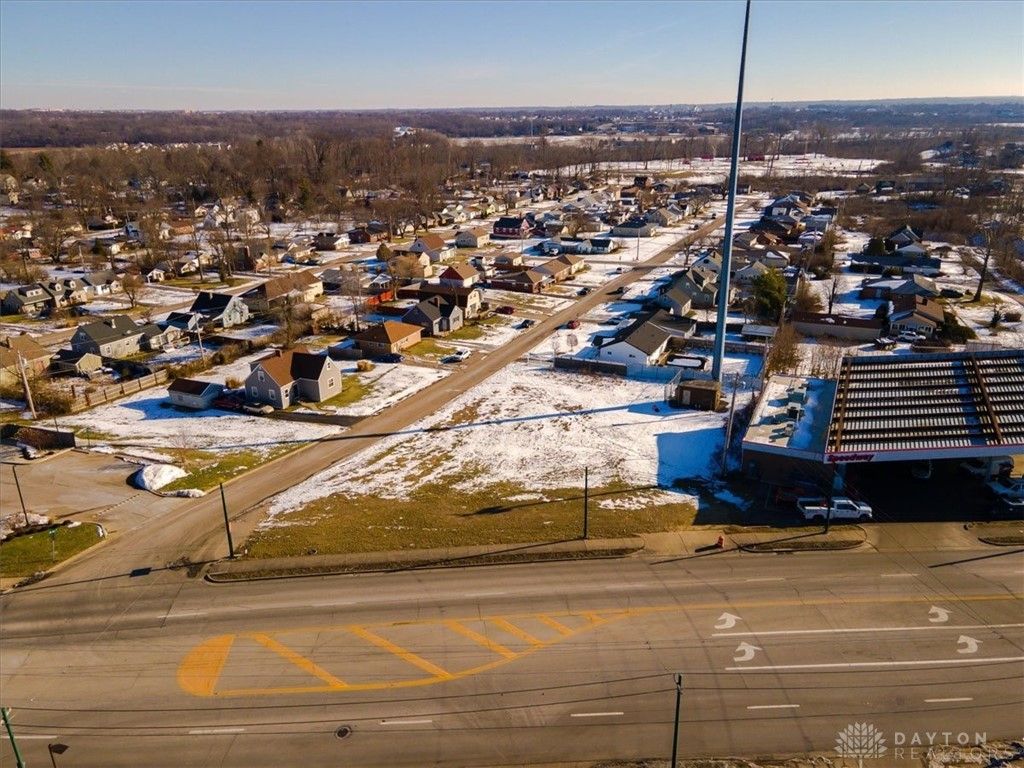 5020 N Main Street, Dayton, OH 45415