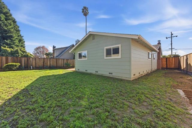 1932 Lotman Drive, Santa Cruz, CA 95062