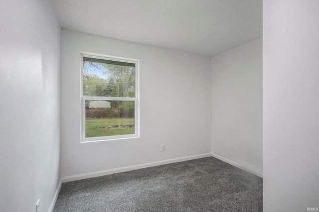 29929 Carolina Avenue, Elkhart, IN 46516