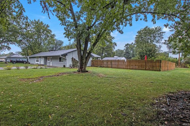 29929 Carolina Avenue, Elkhart, IN 46516