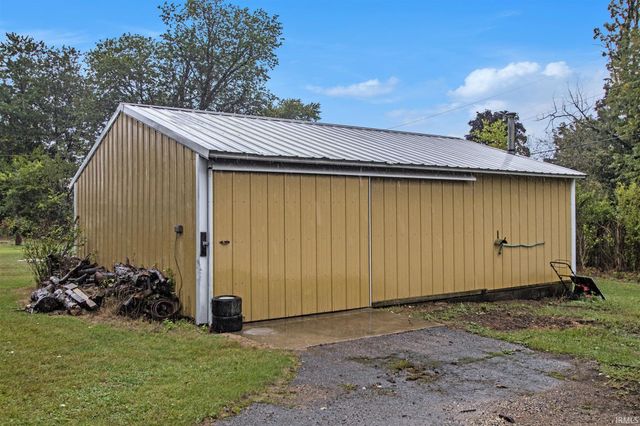 29929 Carolina Avenue, Elkhart, IN 46516