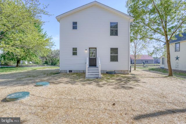 117 RAILROAD AVE, Houston, DE 19954