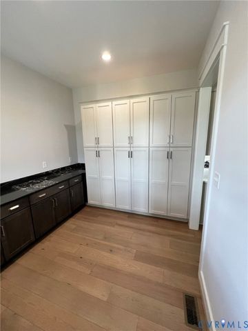 4945 Hundley Pl, Mechanicsville, VA 23111
