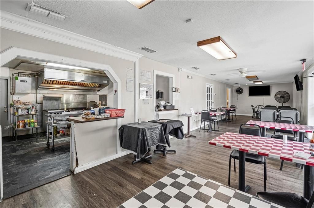 960 Broad Street S, Mobile, AL 36603 — photo 4