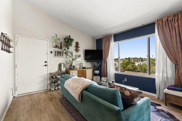 4921 Trojan Ave 7, San Diego, CA 92115