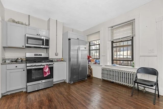 868 Huntington Ave 3, Boston, MA 02115
