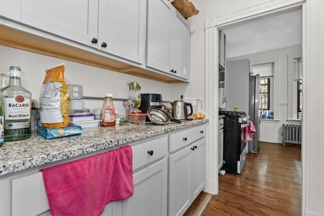 868 Huntington Ave 3, Boston, MA 02115