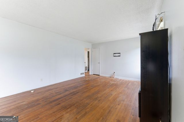 1820 Smyrna Road SW, Conyers, GA 30094