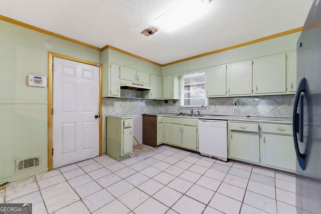 1820 Smyrna Road SW, Conyers, GA 30094