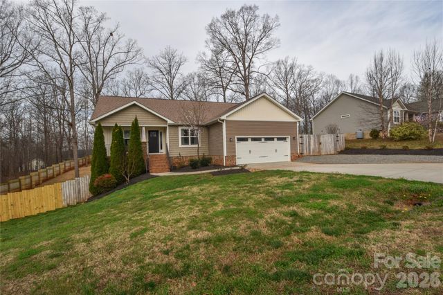 1809 Megan Ann Lane, Lincolnton, NC 28092