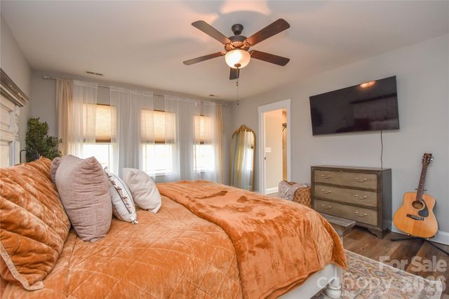 1809 Megan Ann Lane, Lincolnton, NC 28092