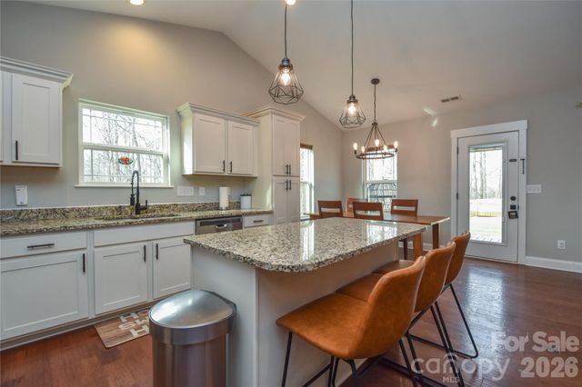 1809 Megan Ann Lane, Lincolnton, NC 28092