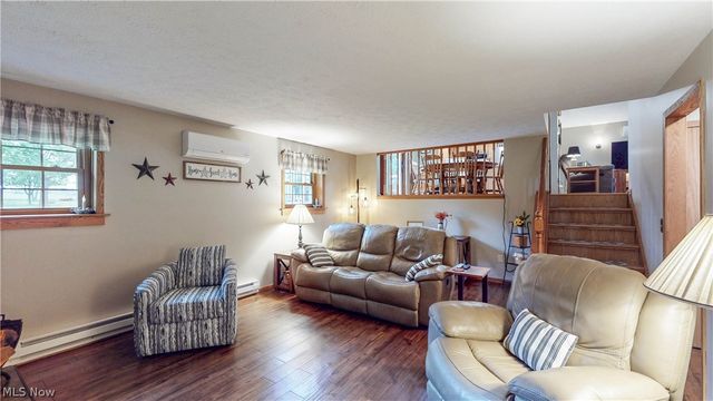 4409 Dudley Road, Mantua, OH 44255