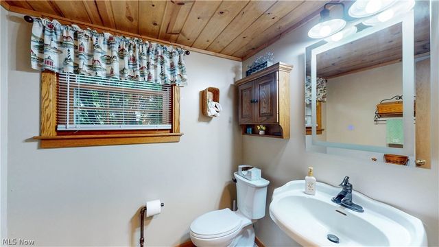 4409 Dudley Road, Mantua, OH 44255