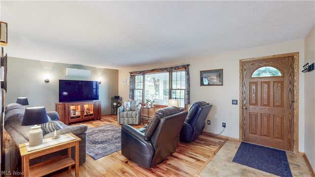 4409 Dudley Road, Mantua, OH 44255