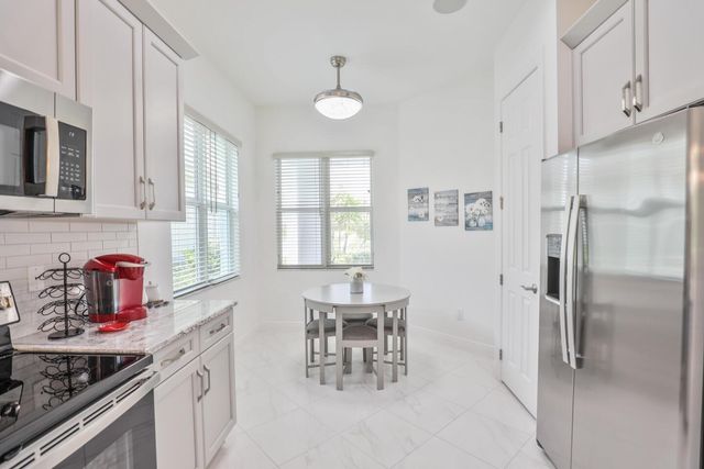 11587 SW Visconti Way, Port St Lucie, FL 34986