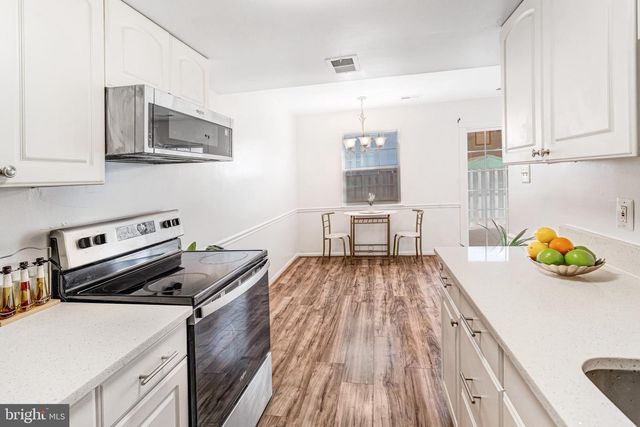 1856 FORT PULASKI CT, Dumfries, VA 22026