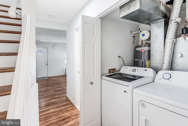 1856 FORT PULASKI CT, Dumfries, VA 22026