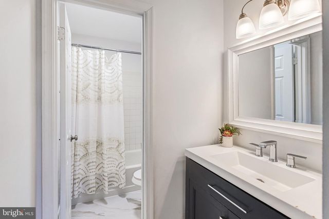 1856 FORT PULASKI CT, Dumfries, VA 22026