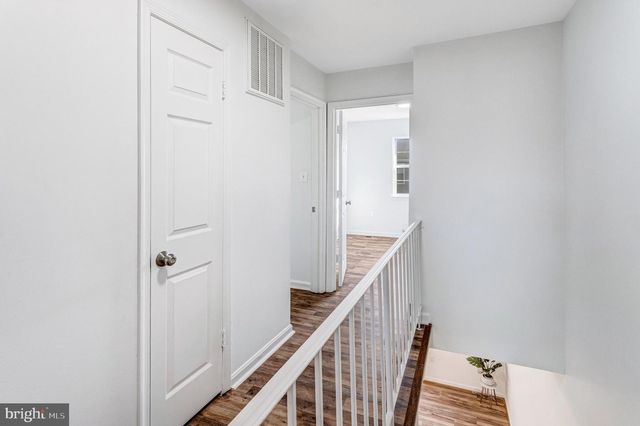 1856 FORT PULASKI CT, Dumfries, VA 22026