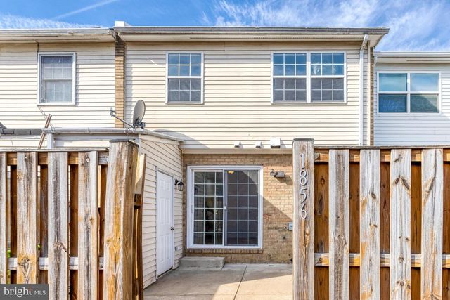 1856 FORT PULASKI CT, Dumfries, VA 22026